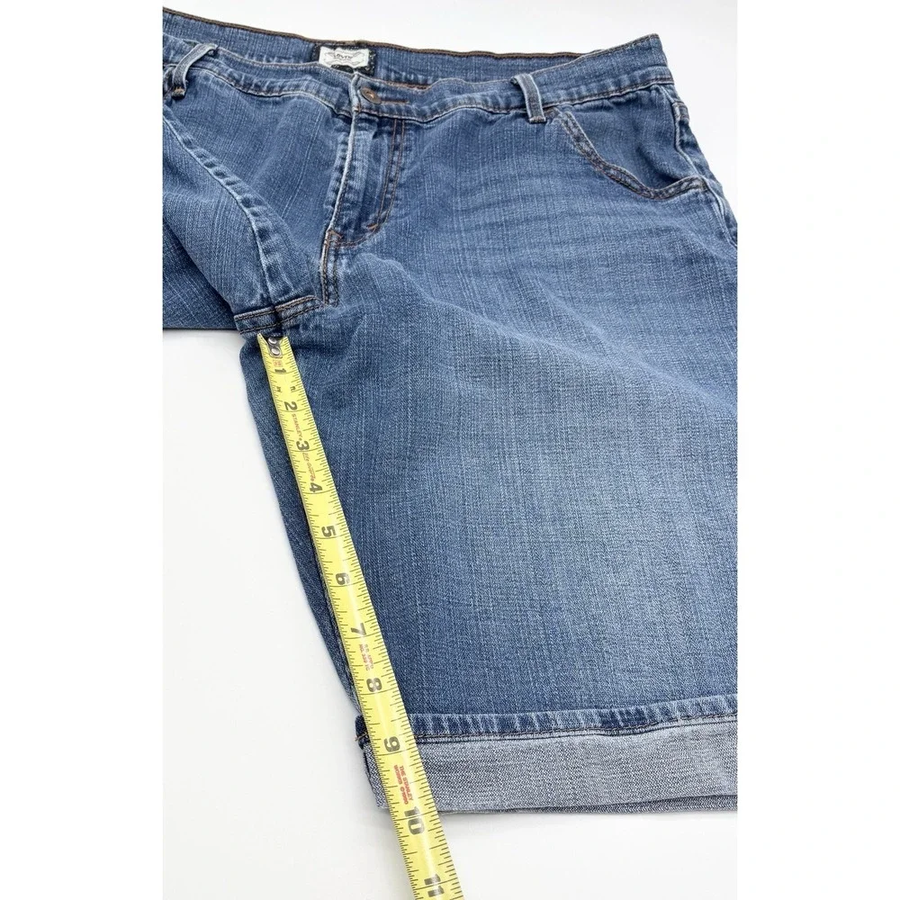 Levi's 515 Cuffed Bermuda Jean Shorts Women's Size 16 Blue Casual Stretch